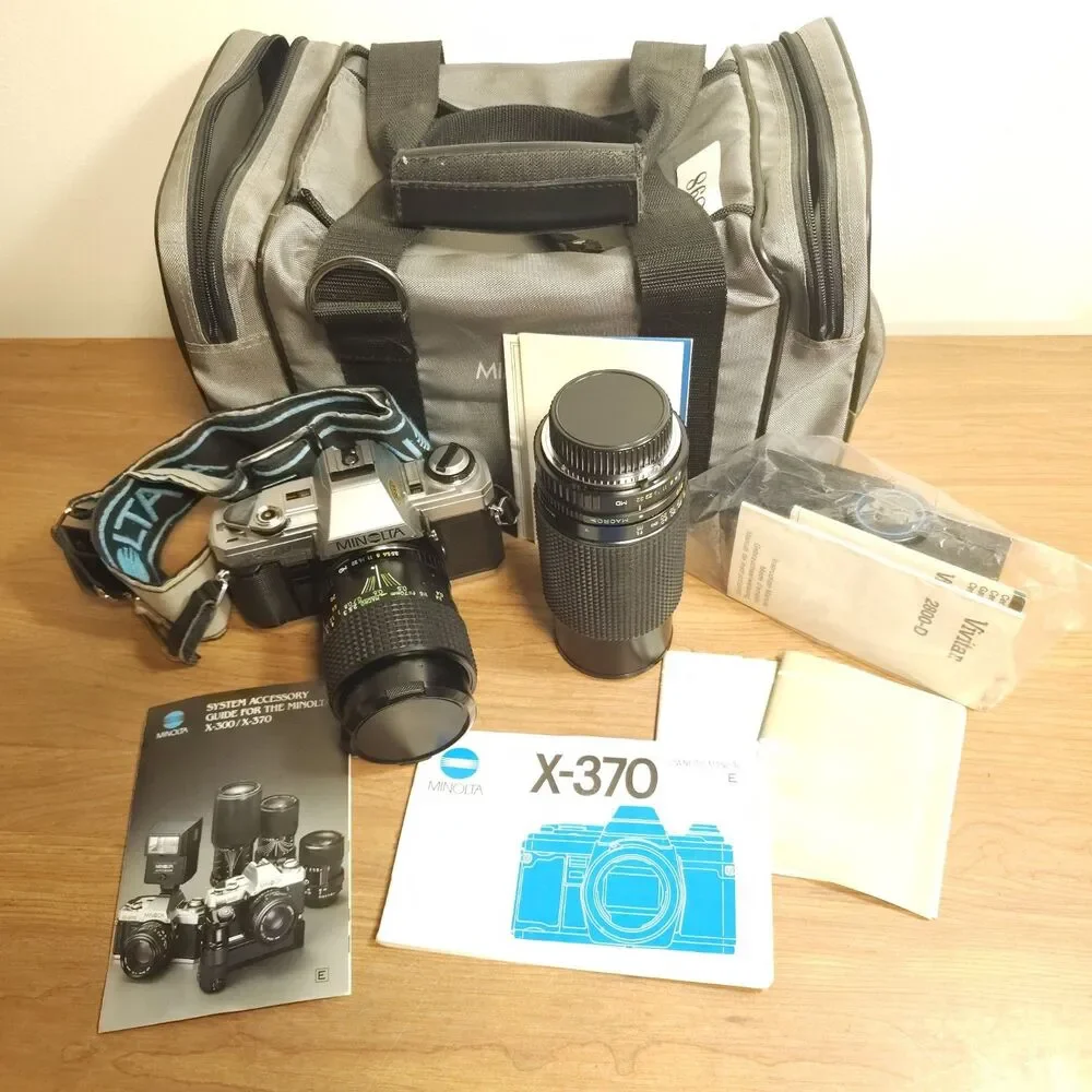 Vintage Minolta X-370 35mm SLR Camera w/2-lens, 28-70mm, 70-210 mm,Vivitar Flash